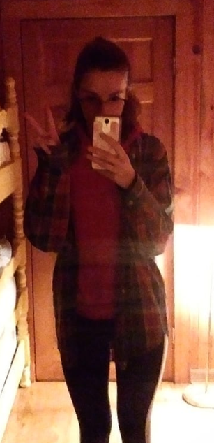 Model - Ruthy-Pup sexting