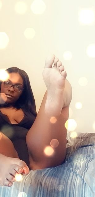 Model - THE FINANCIAL IND0CTRINATRIXX heels