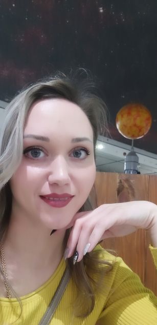 Model - Lorenesa cute