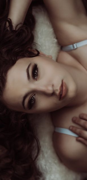 Model - Emma Night toys