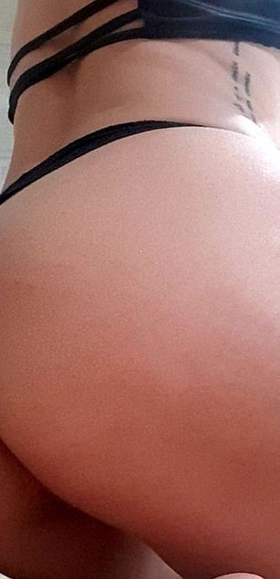 Model - Vivian Dash ANAL QUEEN roleplay