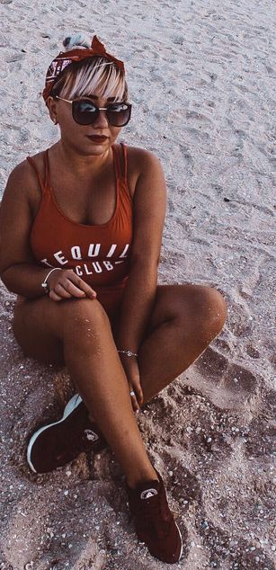 Model - AnnaIvanova9 ass