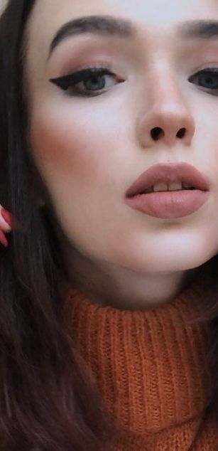 Model - KassyCat pussy