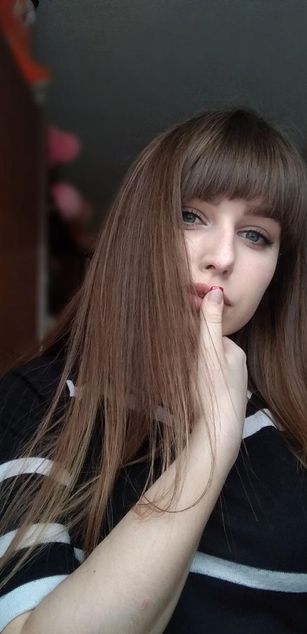 Model - Diana Horny sexy