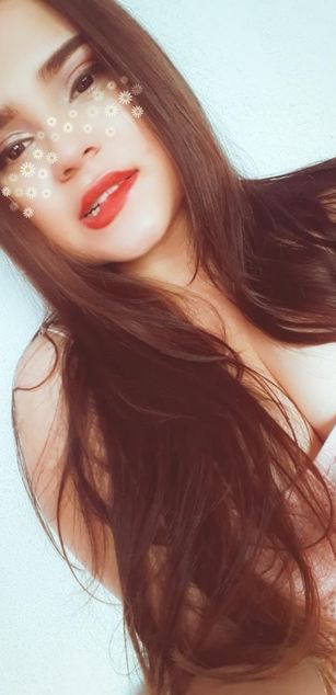 Model - Naomi Fox girl