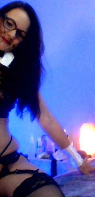 Model - MysticalMILF69 toys