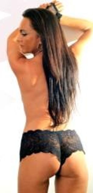 Model - Paris Maddison 2