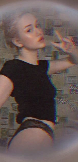 Model - FionaPowerpuff deepthroat