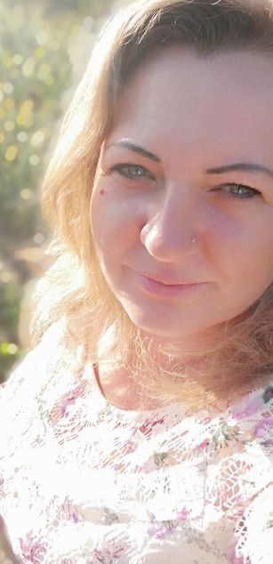 Model - VictoriaLips pussy