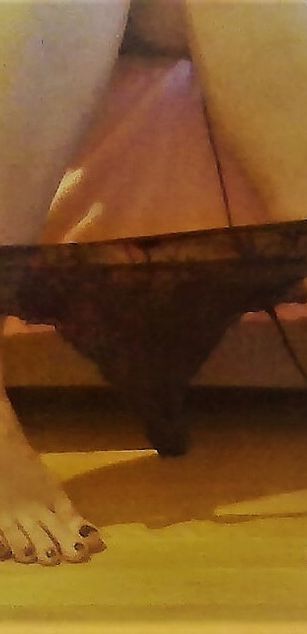 Model - Mistress Maya36 dildo