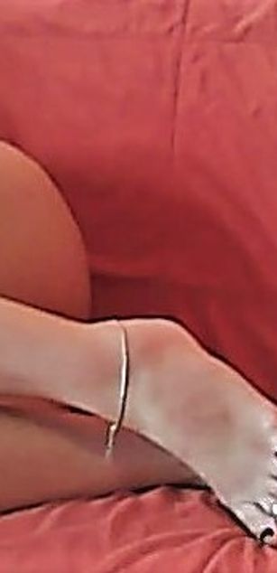 Model - Mistress Maya36 dildo