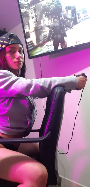 Model - DollBadKitty squirt