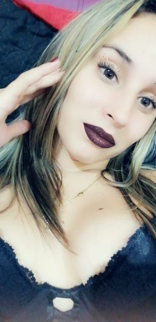 Model - AHotAss4U ass