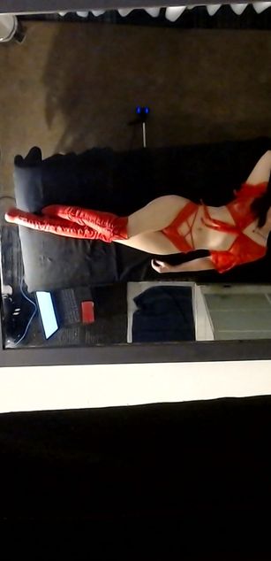 Model - MysticalMILF69 toys