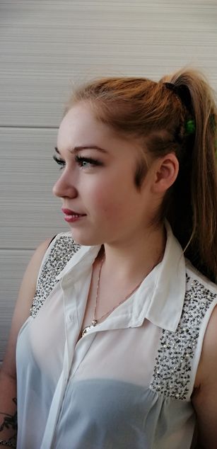 Model - Rina striptease