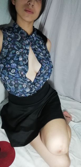 Model - alexxa cam ass