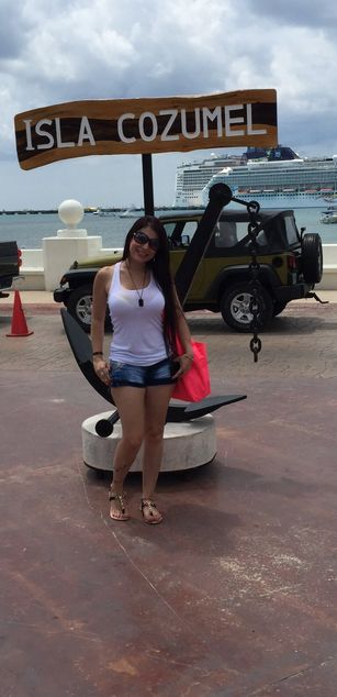 Model - Karol Meyer bigtits