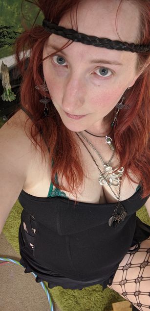 Model - WickedAphrodite deepthroat