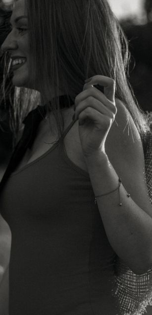 Model - Florence striptease