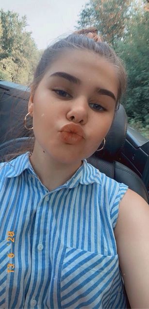 Model - Varvara goodmood