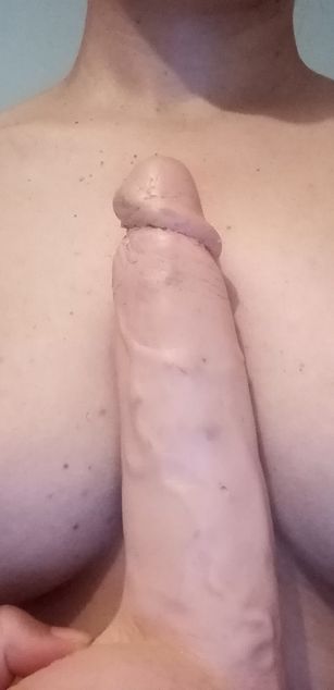 Model - NaughtyJulia32 sexy