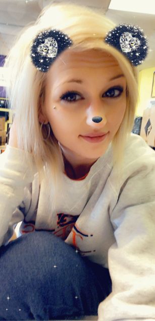 Model - Priscilla pussy