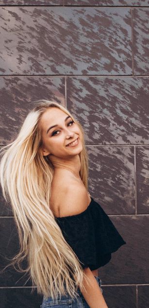 Model - AppleBrandy striptease