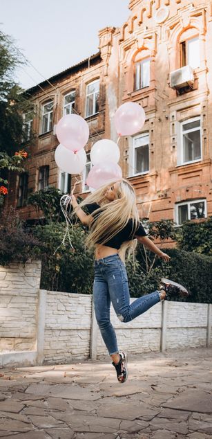 Model - AppleBrandy striptease