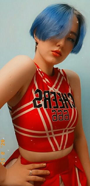 Model - Anna Cherry sexy