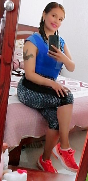 Model - Delicioushot fistpussy