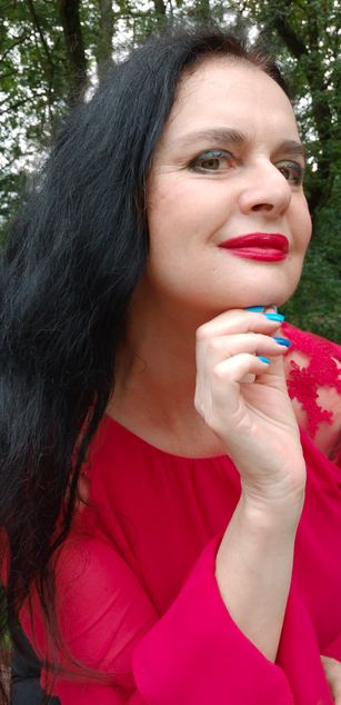 Model - Dominatrix Dinah sexy