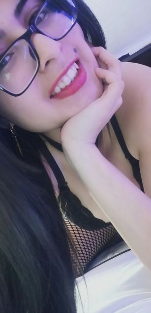 Model - Mila_Avril dirty