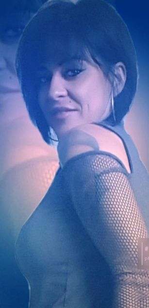 Model - Wild_milf_roxy wild