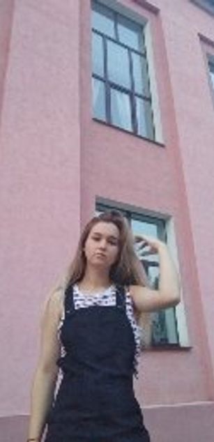 Model - Kati  Sweet lips