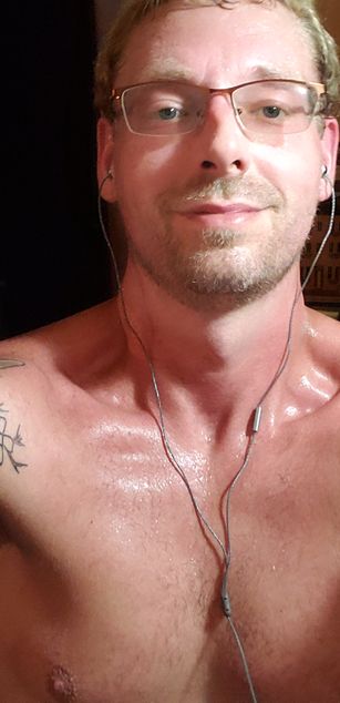 Model - Jacob M Bender glasses