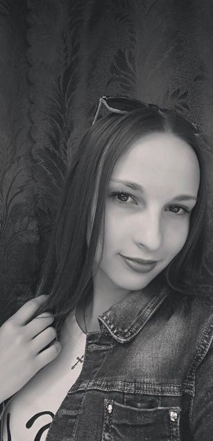 Model - Shameless girl roleplay