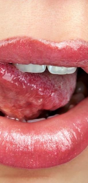 Model - British Glamour MILF pornstar