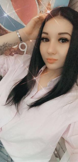 Model - Lesley roleplay