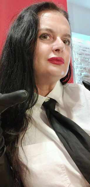 Model - Dominatrix Dinah sexy