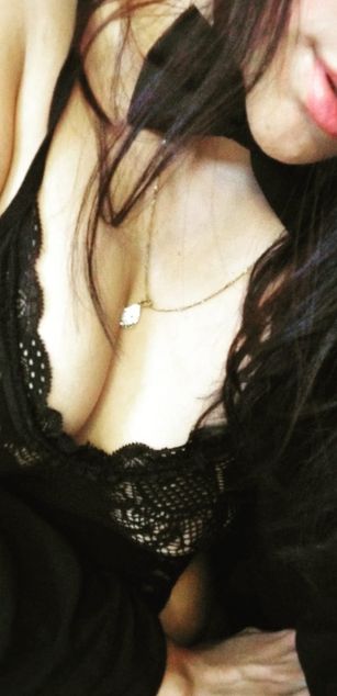 Model - Lia_taylor ass