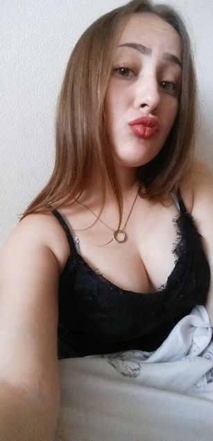 Model - Lerochka dirtytalk