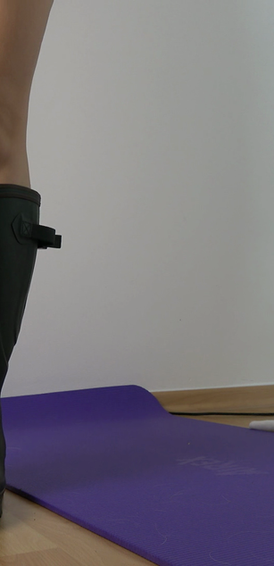 Model - AnnikaRose milf