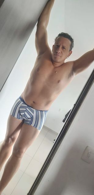 Model - Adam and Celestine deepthroat