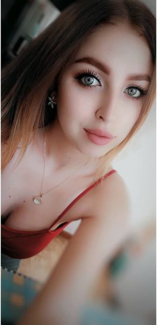 Model - BarbieDia girl