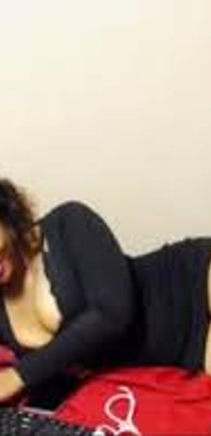 Model - Nonhlanhla Khoza ass