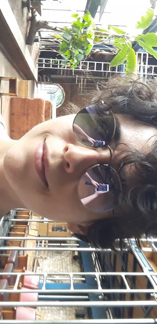 Model - Lori Lago sexy