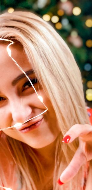 Model - AppleBrandy striptease