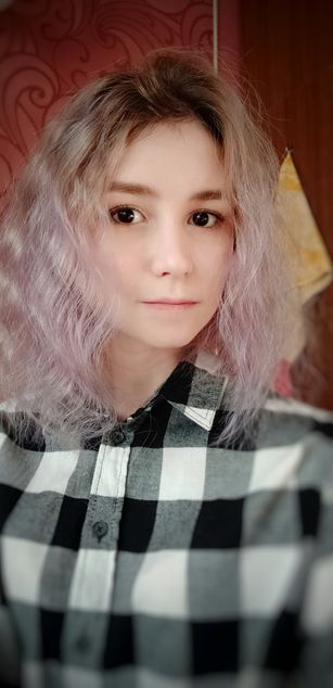 Model - FlexiMona young