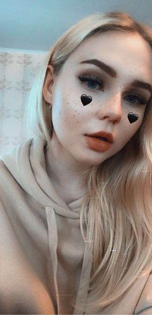 Model - Lilli_Flawless roleplay