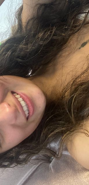 Model - Lea Winter hairy